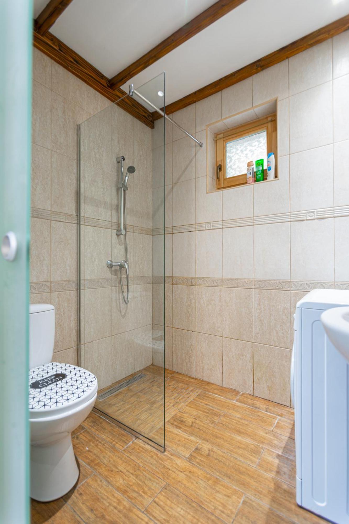 Ferienwohnung Cosy Flat With Balcony Budapest Exterior foto